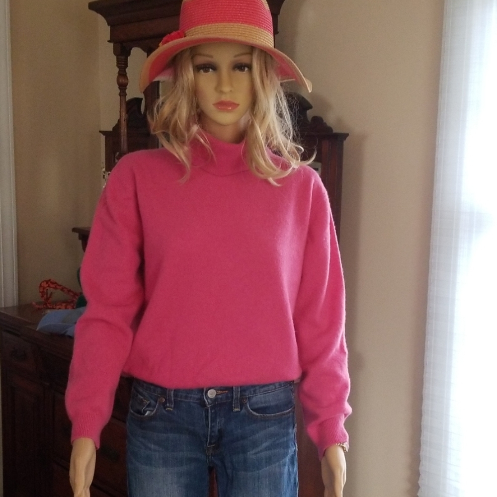 Cashmere sweater